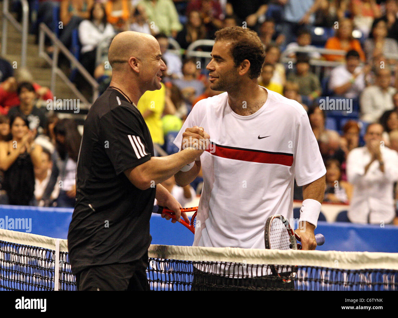 Andre Agassi et Pete Sampras l'Andre Agassi Farewell Tour 2010 Hato Rey, Puerto Rico - 22.05.10 Banque D'Images