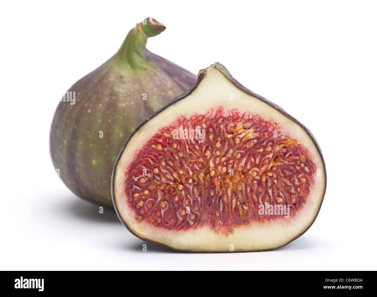 Fig fruits frais libre isolé sur fond blanc Banque D'Images