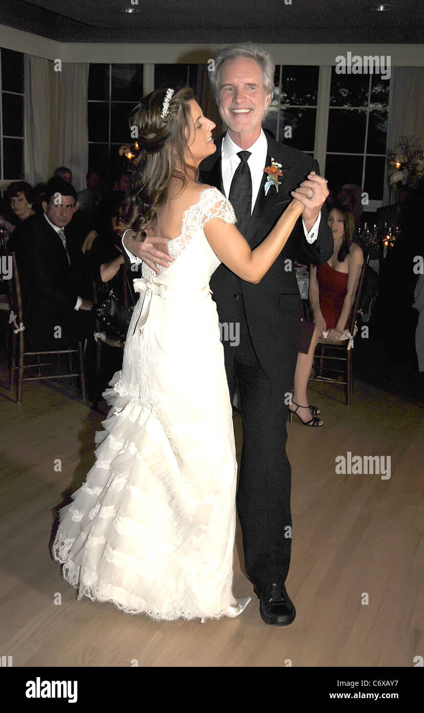 Lisa Gaudio et père Bob Gaudio Le mariage de Lisa Gaudio et Jimmy Kazanjian à Radnor Hunt Club au Malvern, Pennsylvanie - Banque D'Images