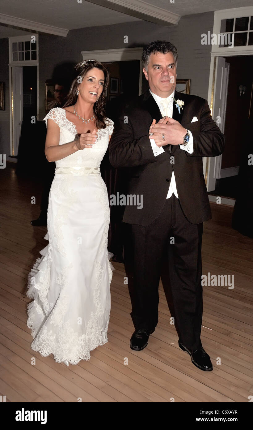 Lisa Gaudio et Jimmy Kazanjian Le mariage de Lisa Gaudio et Jimmy Kazanjian à Radnor Hunt Club au Malvern, Pennsylvanie - Banque D'Images