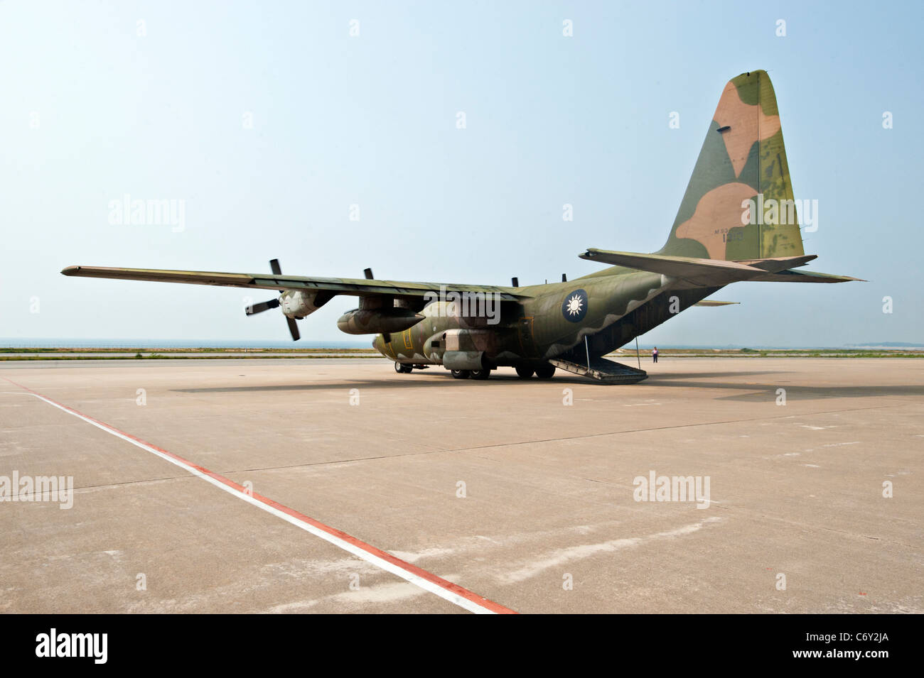 Lockheed C-130 Hercules, avions de transport militaire de la Base Aérienne de Songshan, à Taipei, Taiwan Banque D'Images
