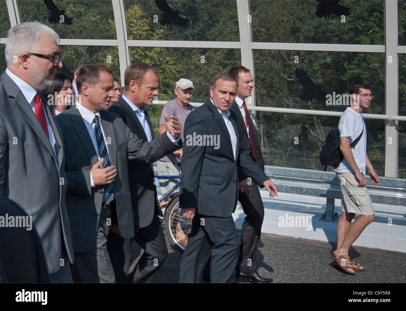 Premier ministre Donald Tusk, président du Sejm Grzegorz Schetyna, inauguration du nouveau pont Redzinski, le 27 août 2011, à Wrocław, en Pologne Banque D'Images