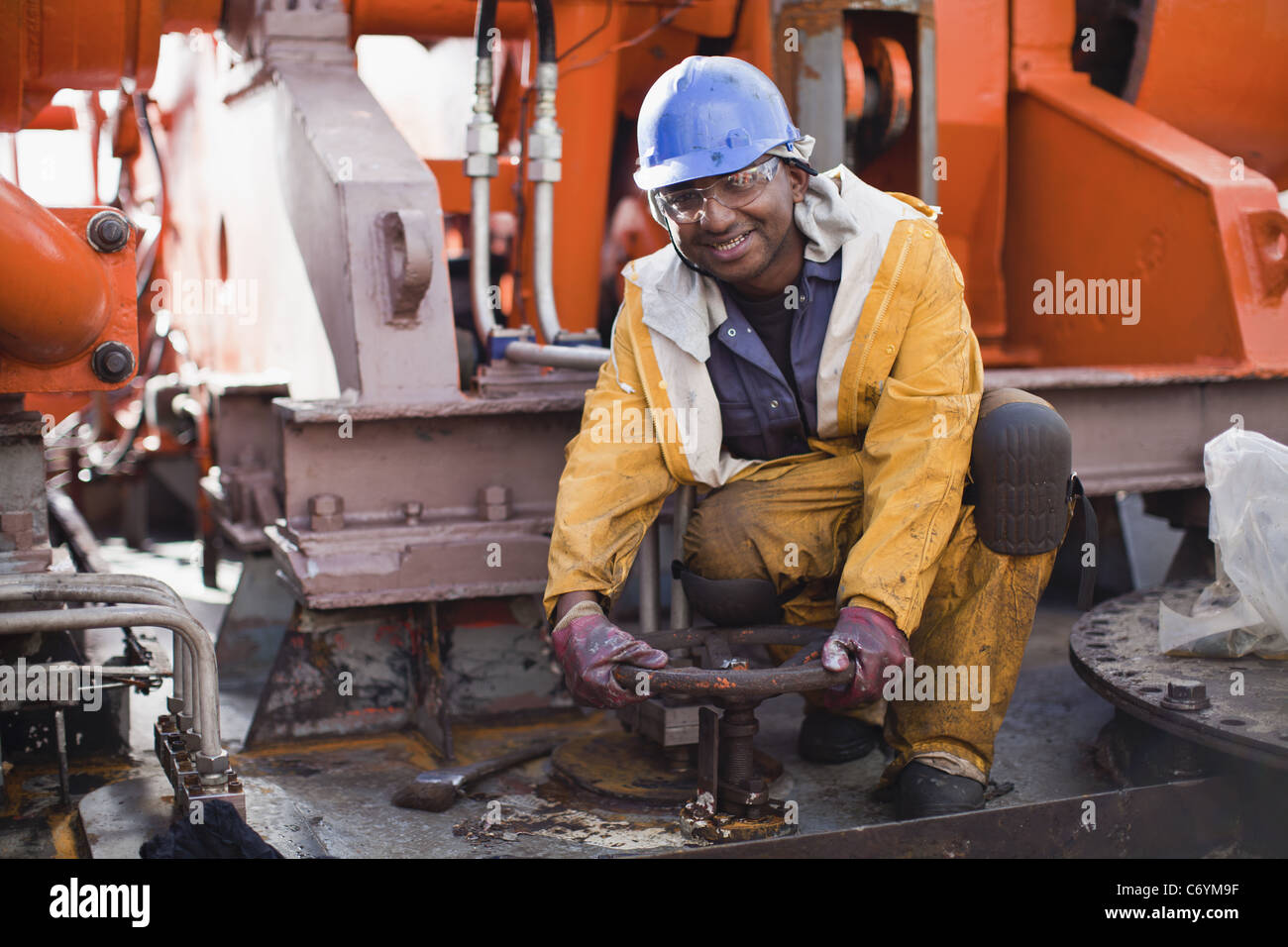 Roue qui tourne sur travailleur oil rig Banque D'Images