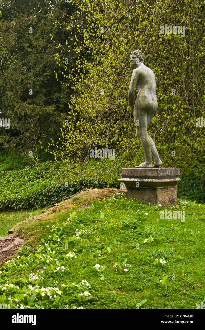 Une statue de Vénus à la tête de Venus' Vale dans la propriété de Rousham House, Oxfordshire, Angleterre Banque D'Images