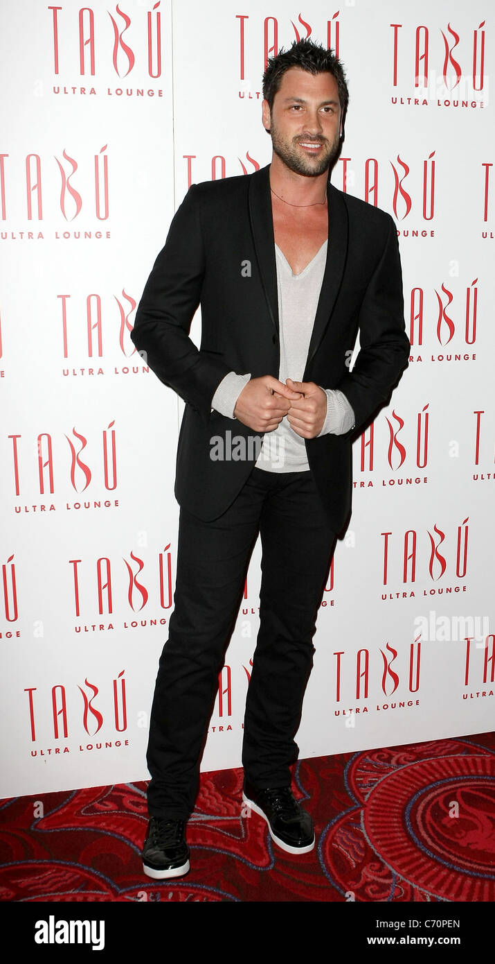 Maksim Chmerkovskiy mauvais garçon de la salle de bal, Maksim Chmerkovskiy héberge à TABU Lounge Ultra at MGM Grand Resort Casino. Las Banque D'Images