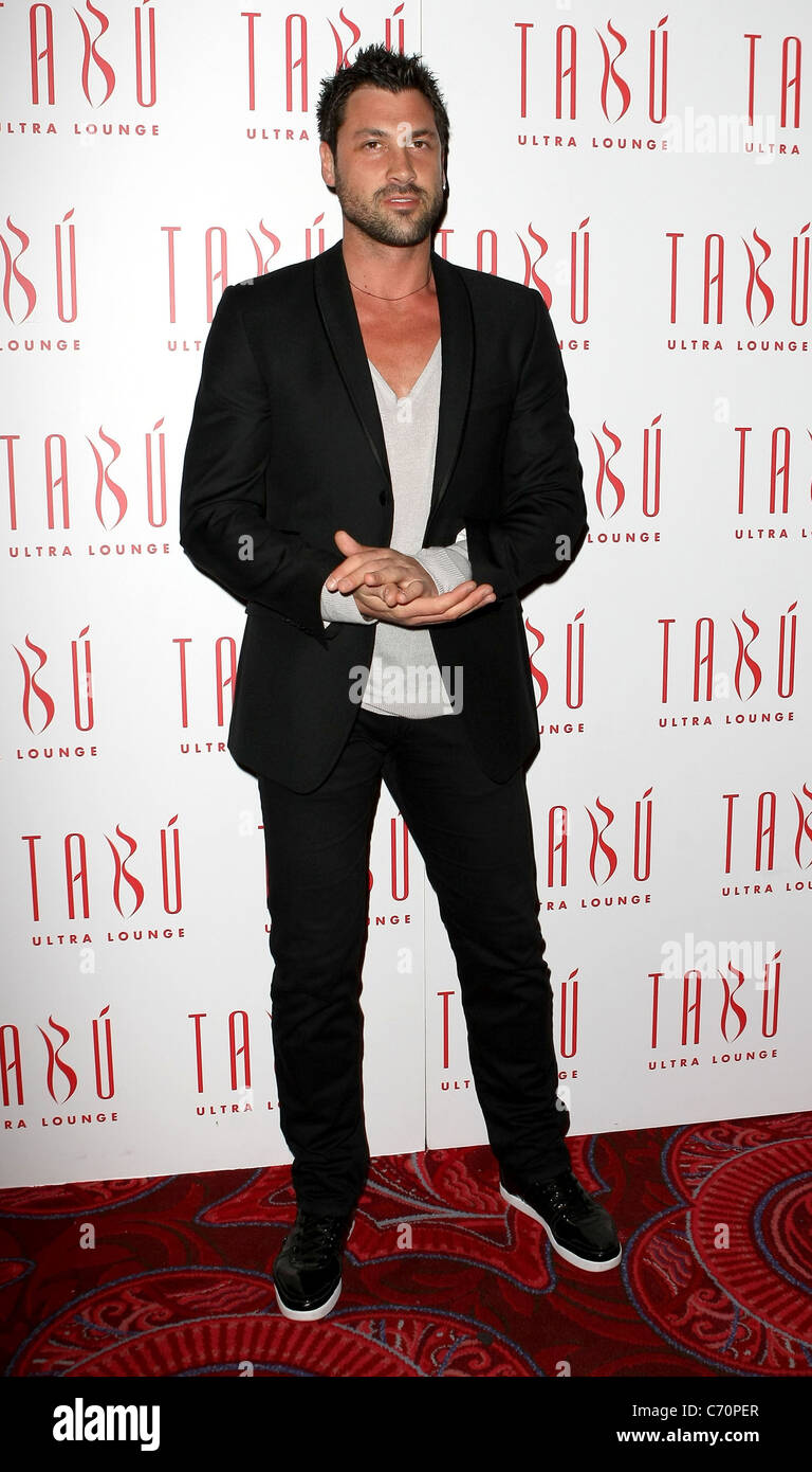 Maksim Chmerkovskiy mauvais garçon de la salle de bal, Maksim Chmerkovskiy héberge à TABU Lounge Ultra at MGM Grand Resort Casino. Las Banque D'Images