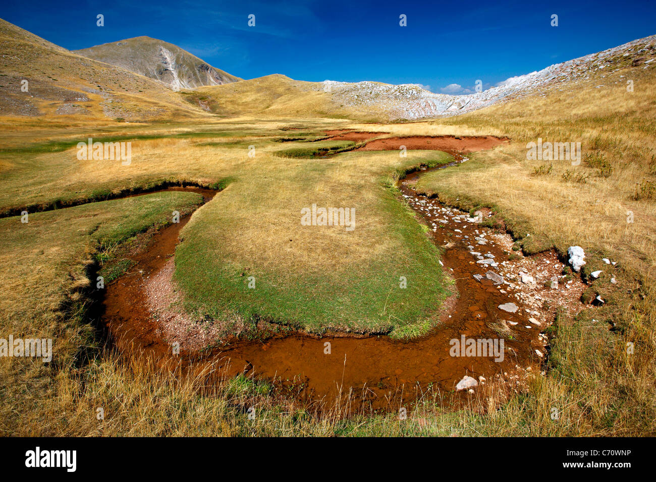 Verliga, les sources d'Acheloos (aussi connu comme 'Aspropotamos'), région de montagnes Pindos, Trikala, Thessalie, Grèce Banque D'Images