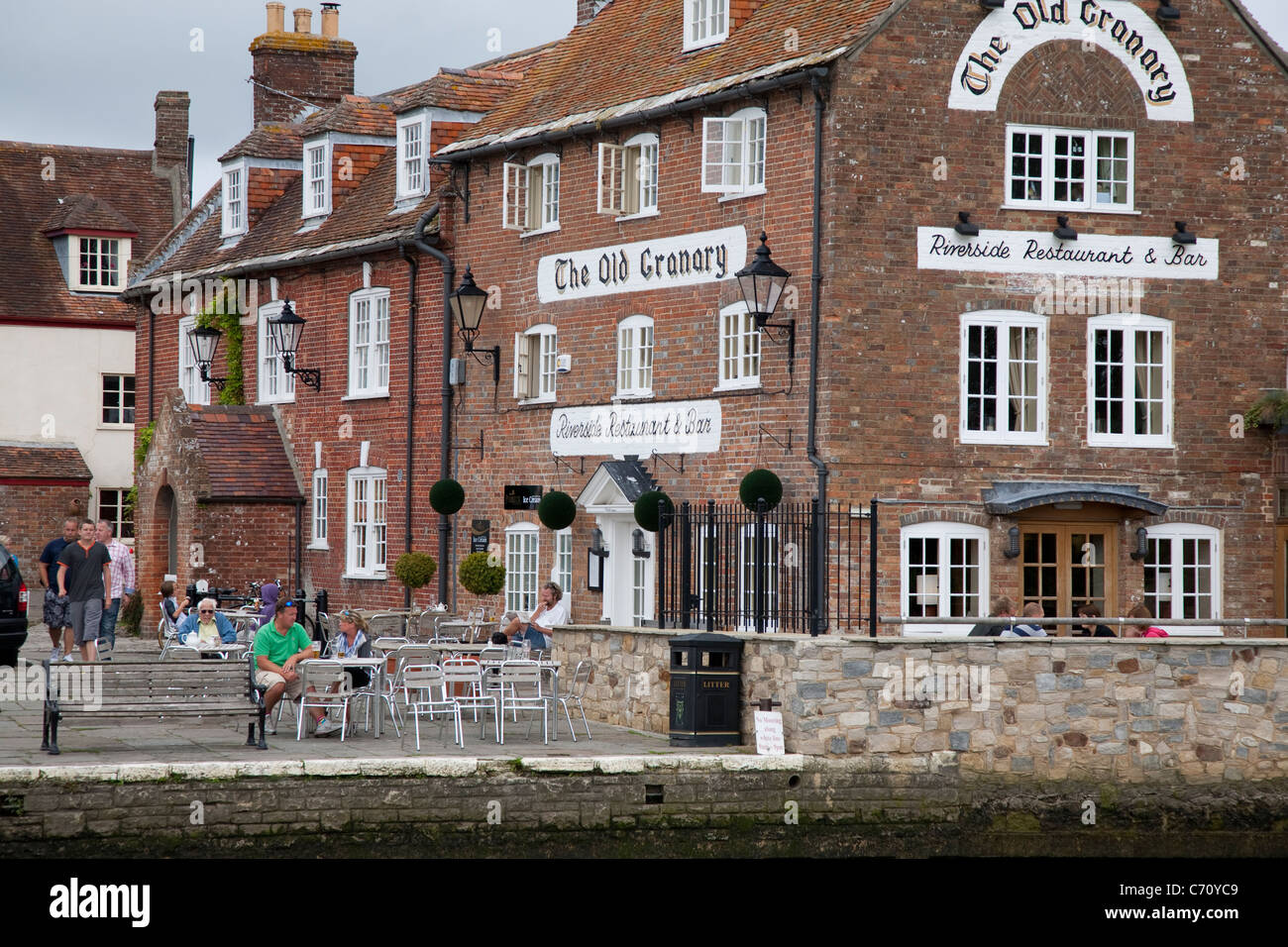 Le vieux grenier ; Riverside Restaurant et Bar ; Wareham, Dorset, Angleterre, Royaume-Uni Banque D'Images