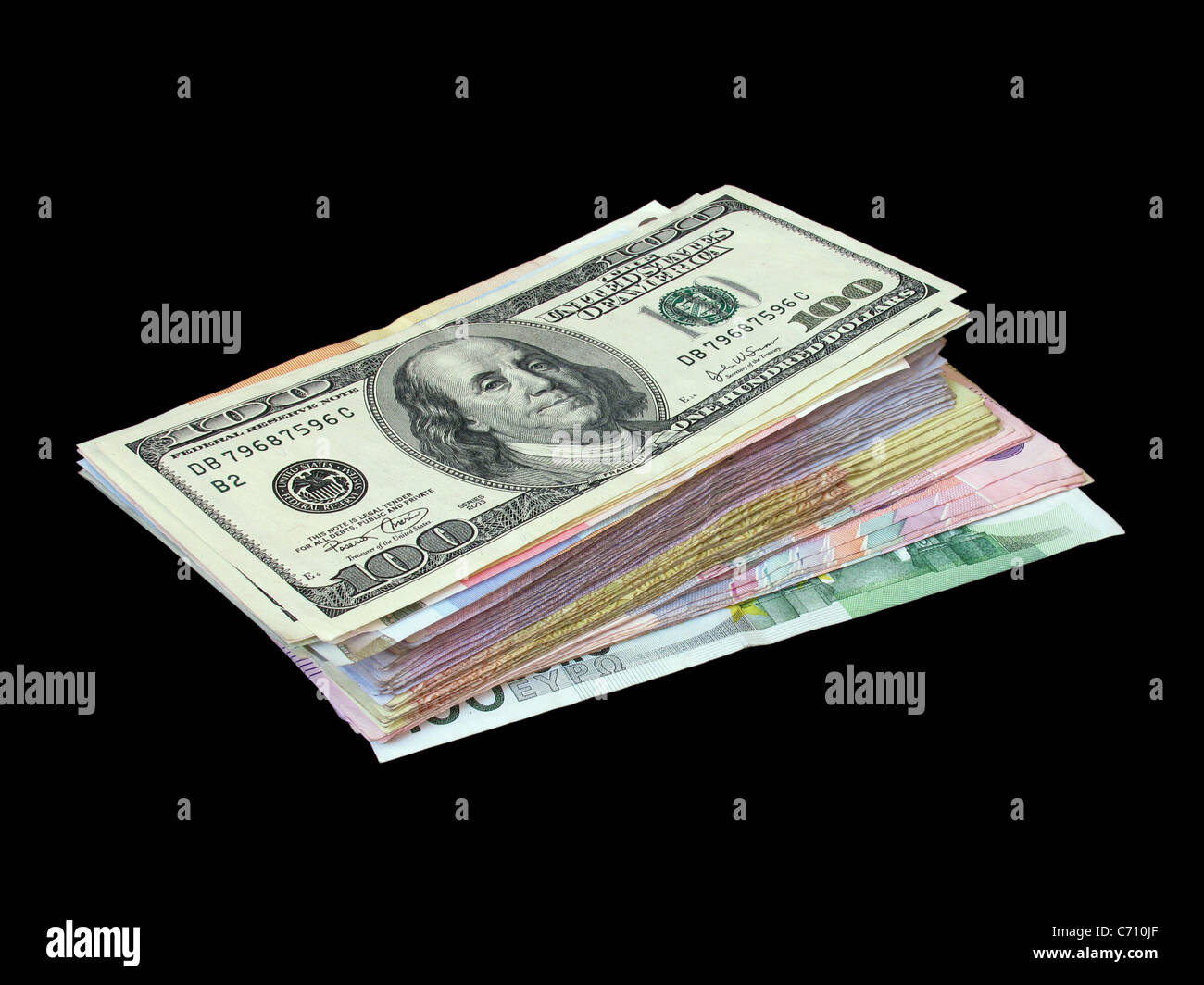 Pile de billets en dollars Banque de photographies et d’images à haute ...