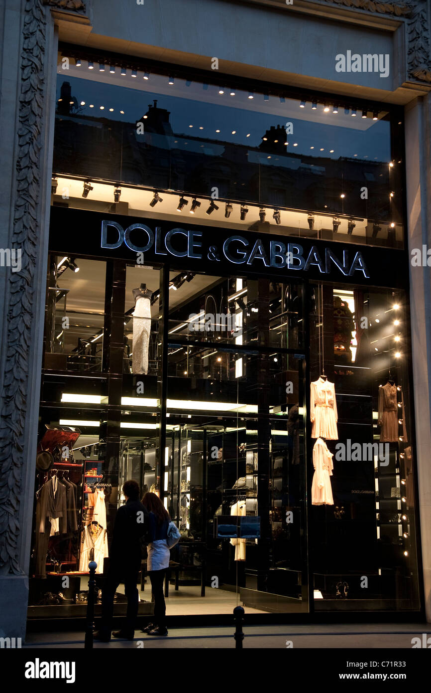 Dolce & Gabbana Shop de l'Avenue Montaigne, Paris, France Photo Stock -  Alamy