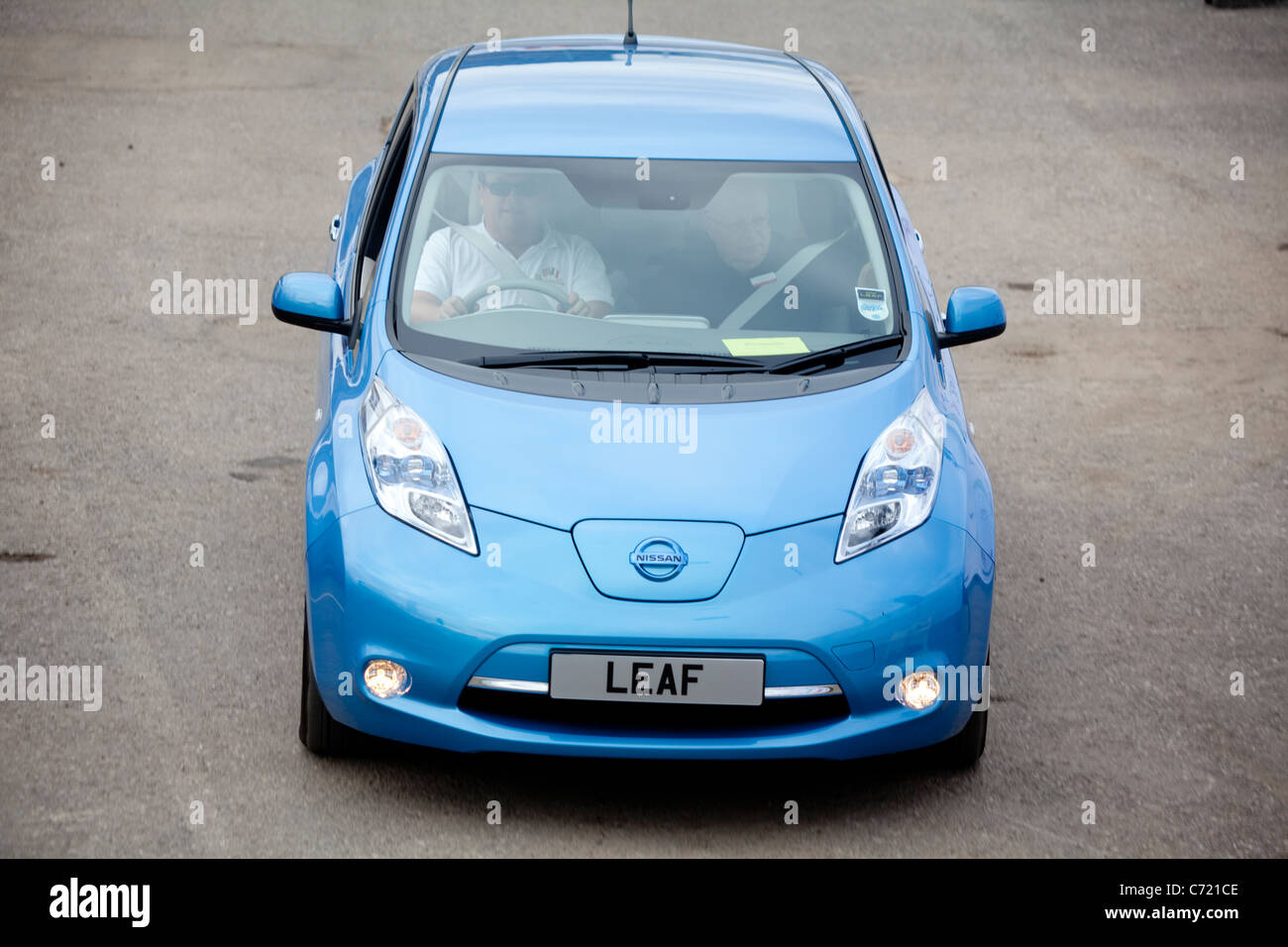 La batterie de la Nissan LEAF voiture moteur moteur électrique zéro émission eco vert ecovelocity Battersea Power Station London UK Angleterre Banque D'Images