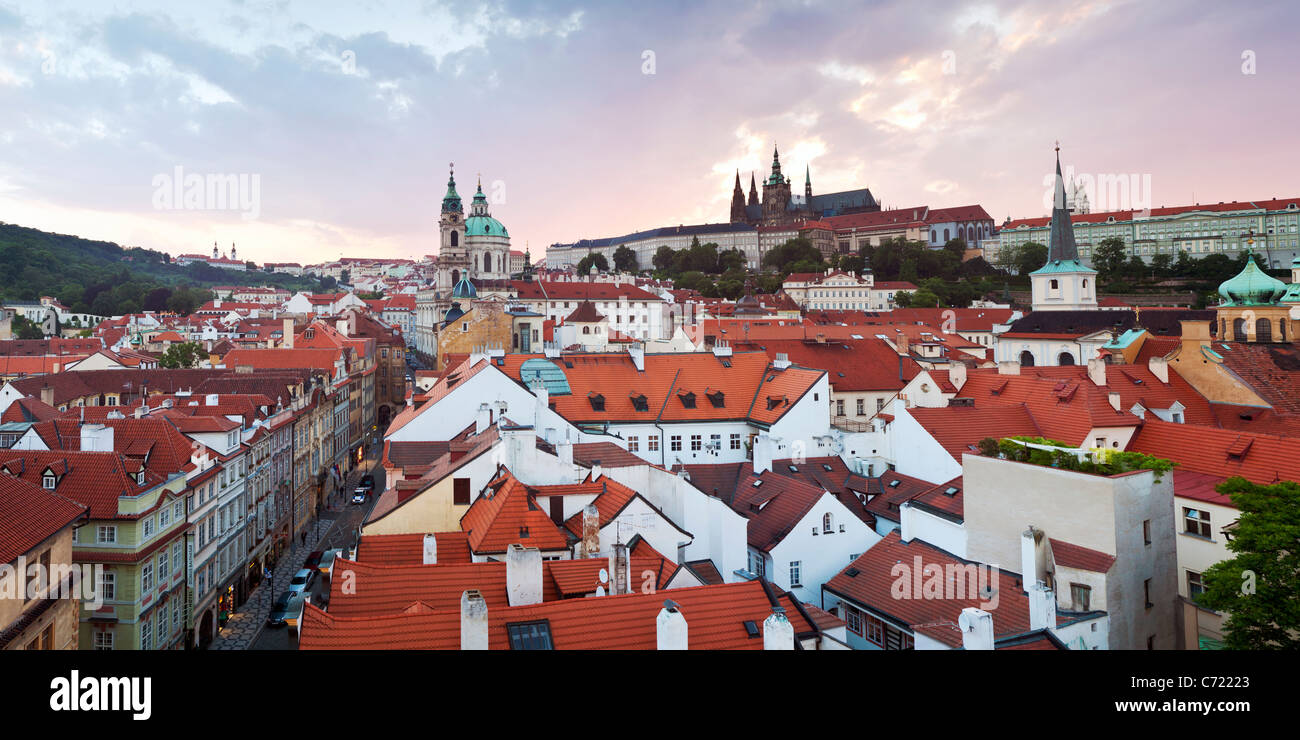 Vue sur les toits, Vieille Ville, Prague, République Tchèque Banque D'Images