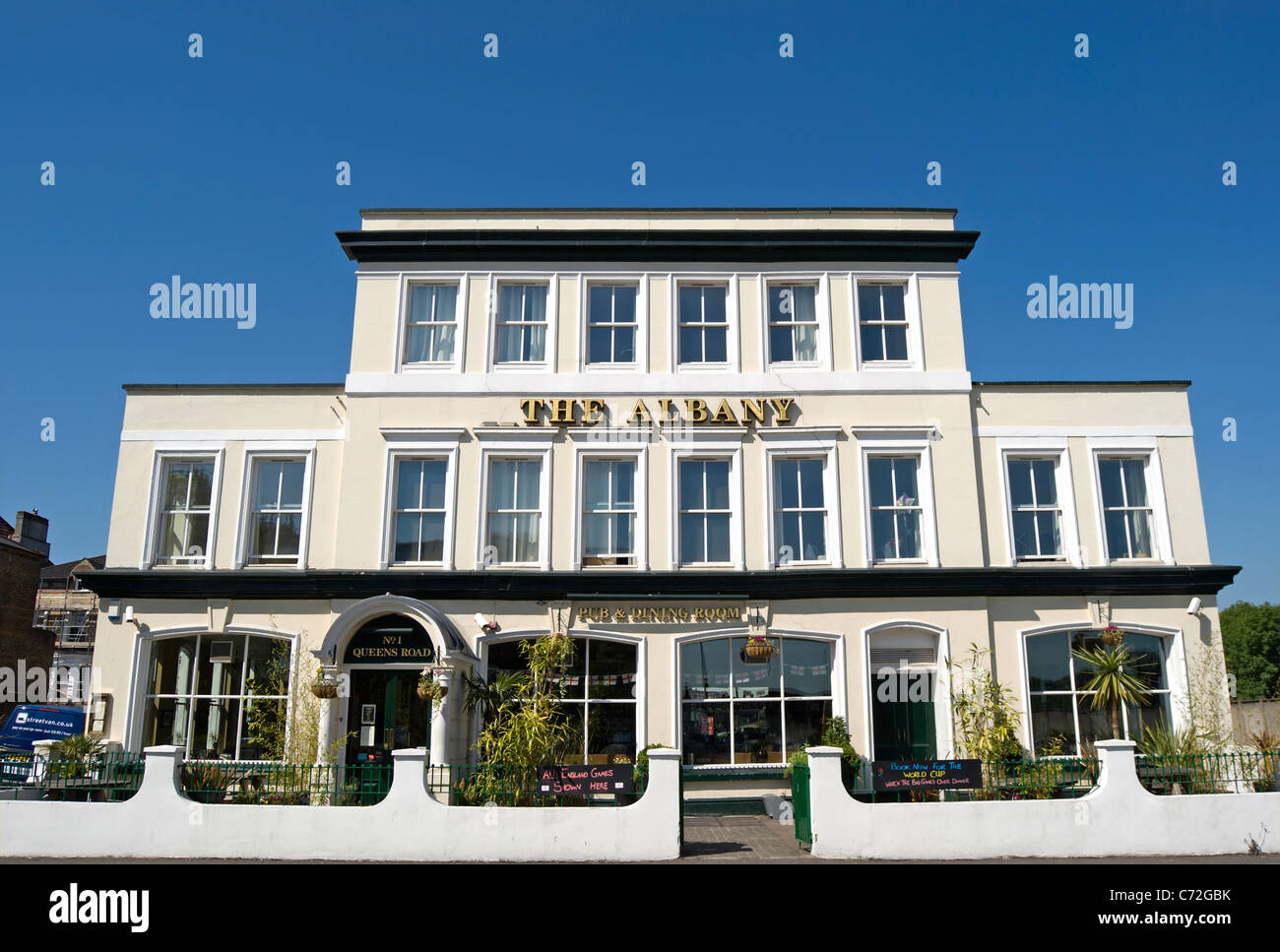 L'Albany, un gastro pub à Twickenham, Middlesex, Angleterre Banque D'Images