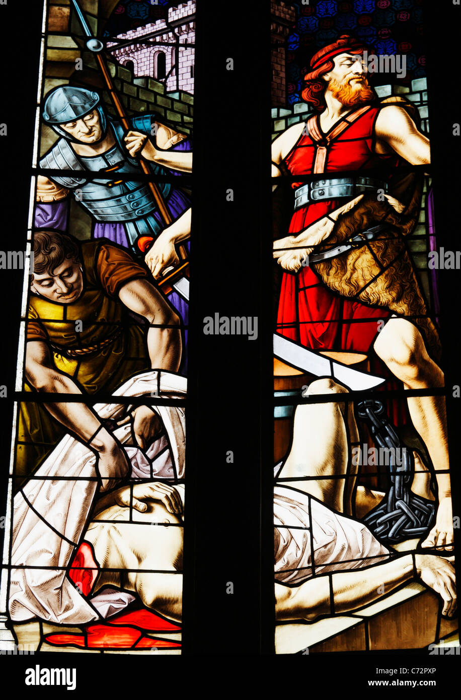 Vitrail Repr sentant La D capitation De Saint Jean Baptiste Par H rode vitrail-repr-sentant-la-d-capitation-de-saint-jean-baptiste-par-h-rode