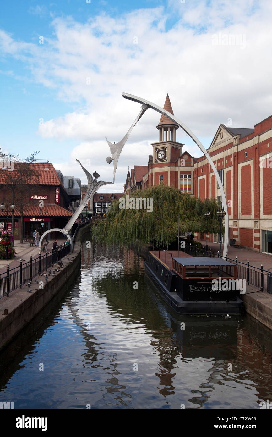 La Ville de Lincoln, Lincoln, Lincolnshire art Empoerment Fossdyke au cours de la Navigation (ou canal) et la rivière Witham Banque D'Images