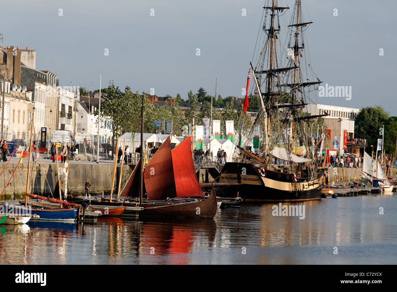 Port de plaisance de Vannes, Phoenix (Portsmouth), Semaine du golfe du Morbihan (Bretagne, France). Banque D'Images