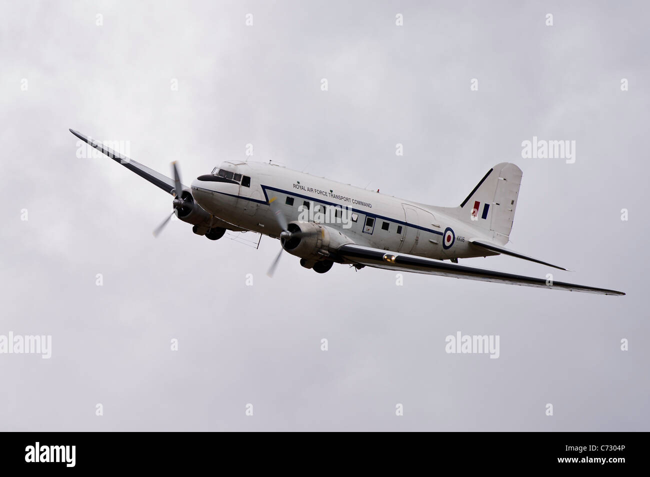 Douglas C-47B Dakota DC-3 (4) Le Commandement du transport aérien de la RAF Banque D'Images