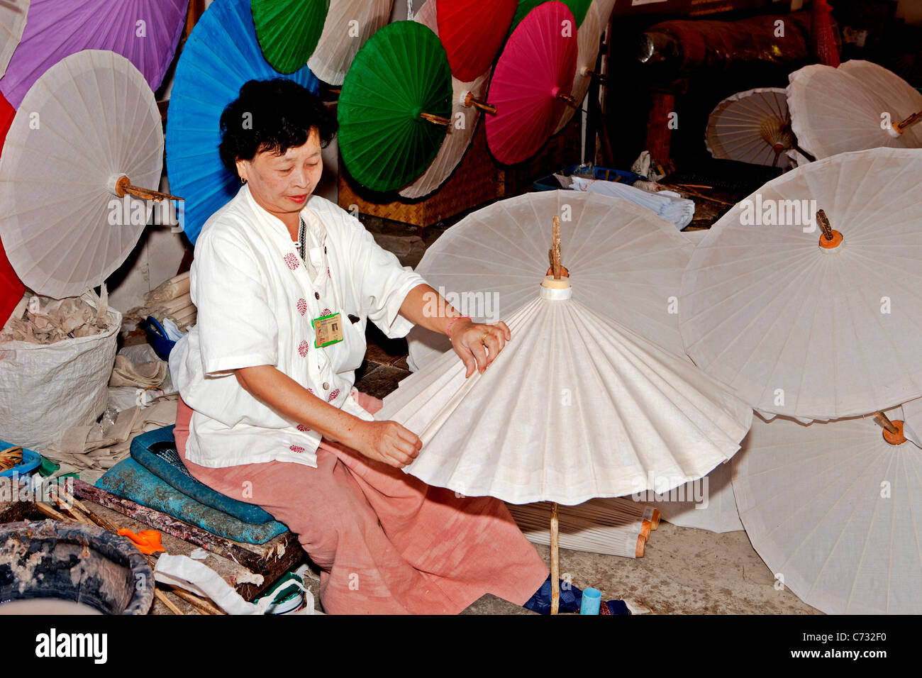 Fabrication de parapluie Parasol, Chiang Mai, Thaïlande Photo Stock - Alamy