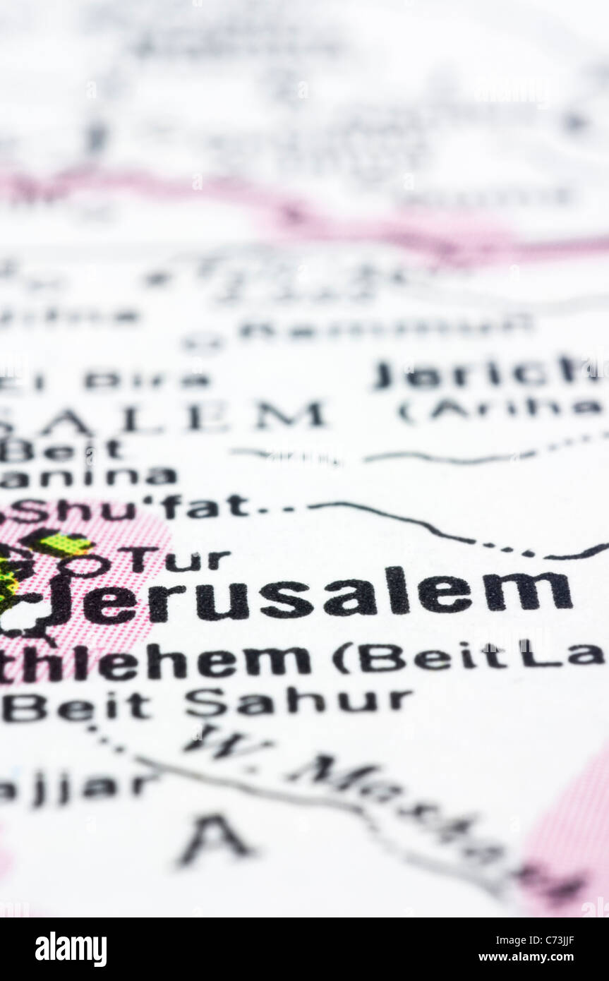 Un gros plan sur la carte de Jérusalem, capitale d'Israël. Banque D'Images