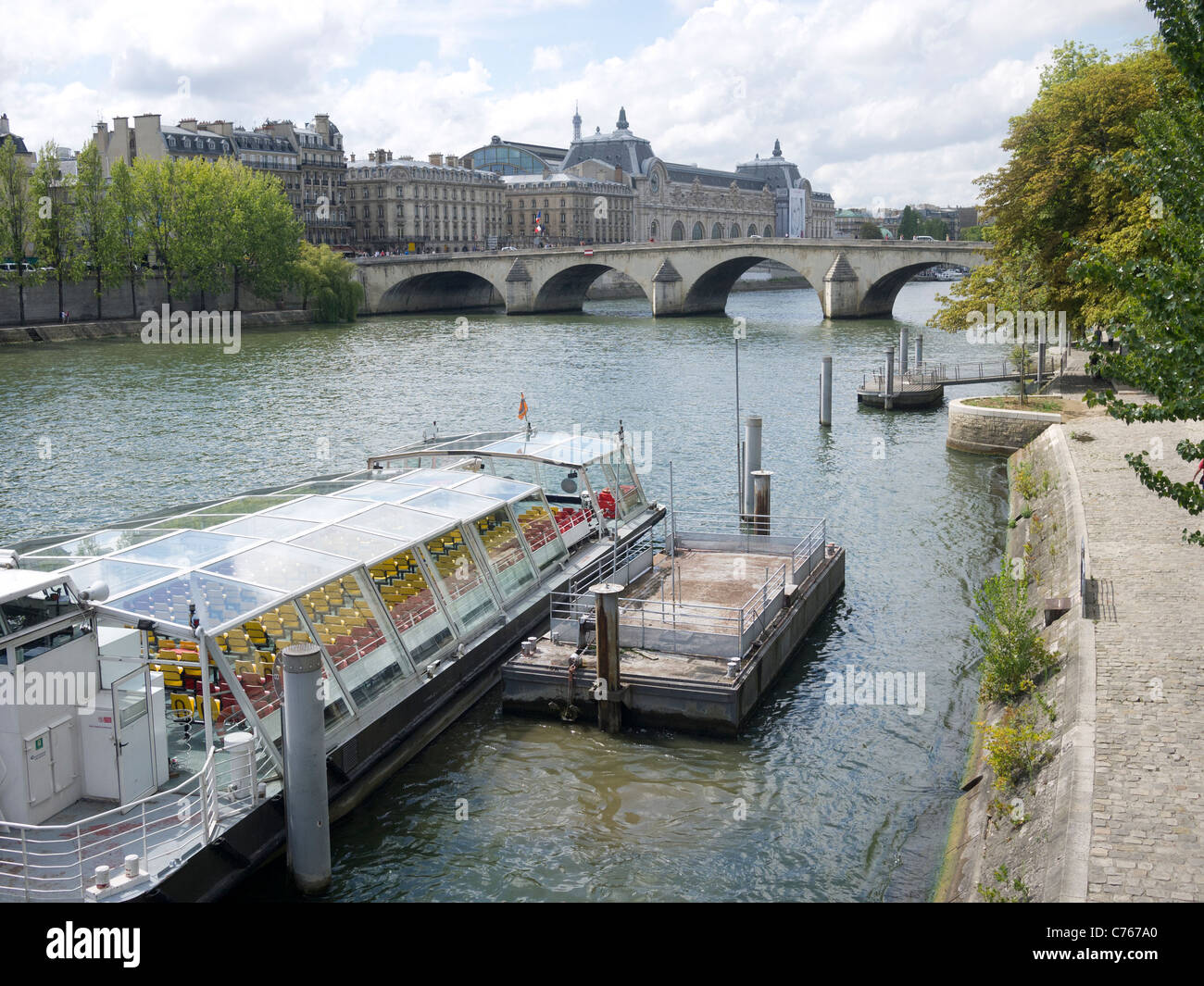 La Seine à Paris France Banque D'Images
