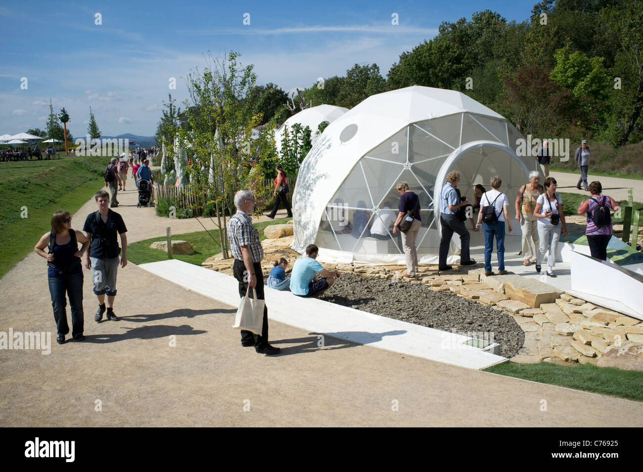 La diversité dans la vie à l'exposition horticole fédérale gousses ou montrer Bundesgartenschau BUGA tenue à Koblenz Allemagne 2011 Banque D'Images