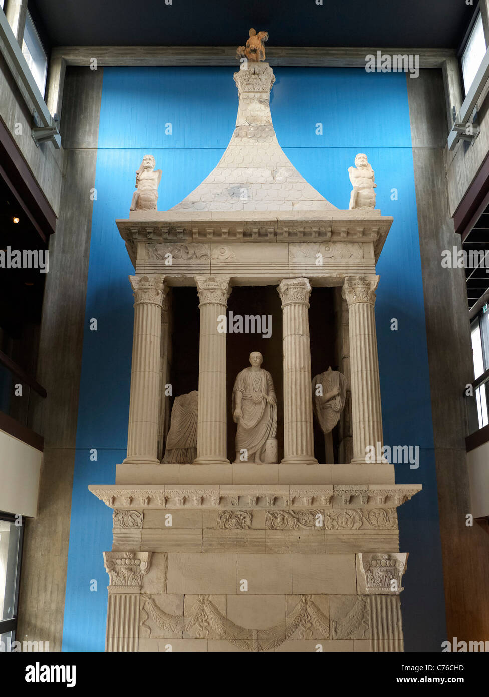 Le sépulcre de Poblicius au musée romain-germanique de Cologne Allemagne Banque D'Images