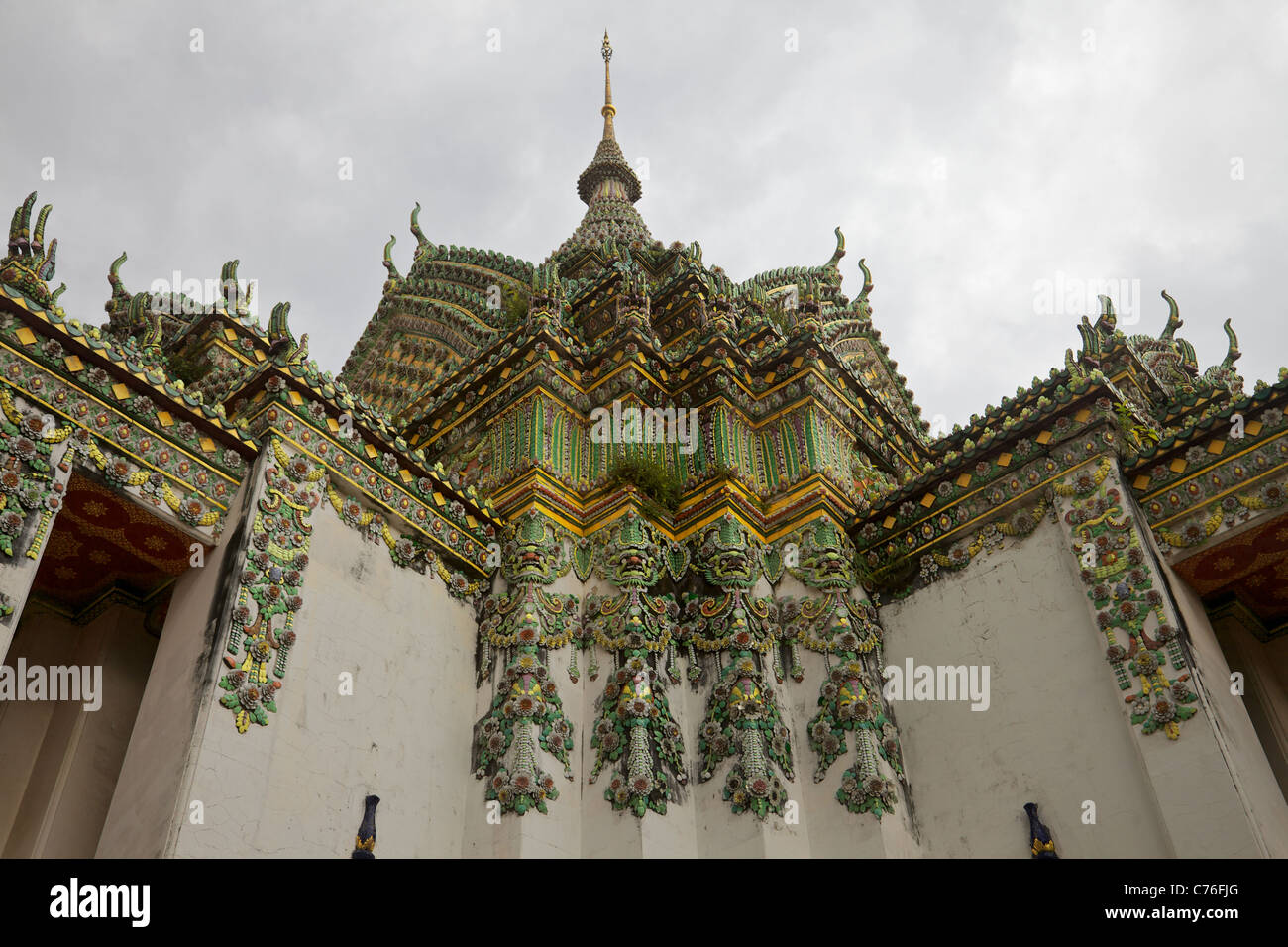 Wat Pho, un temple à Bangkok l'objet d'un design de fleur Banque D'Images