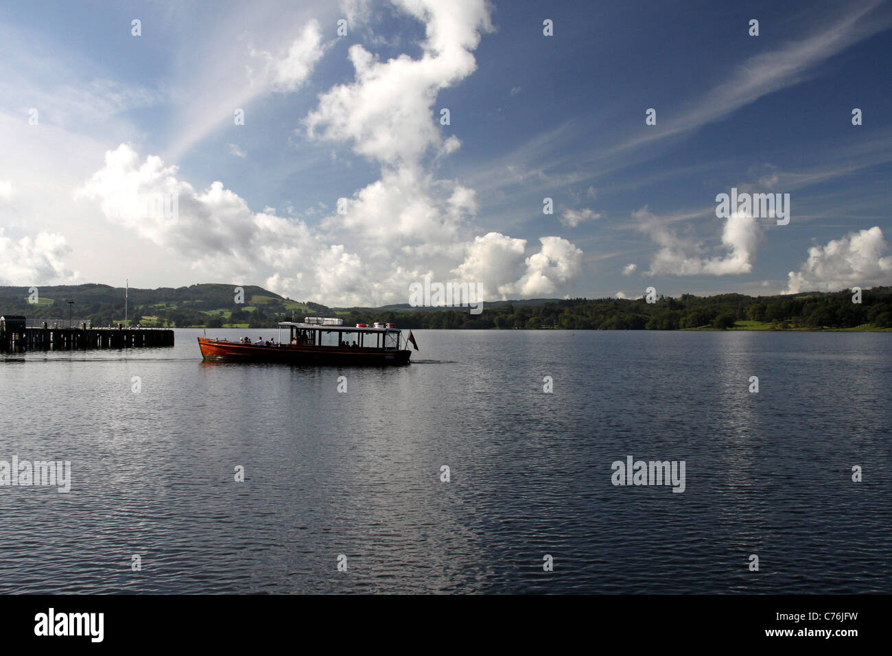 Traversier sur le lac Windermere Banque D'Images