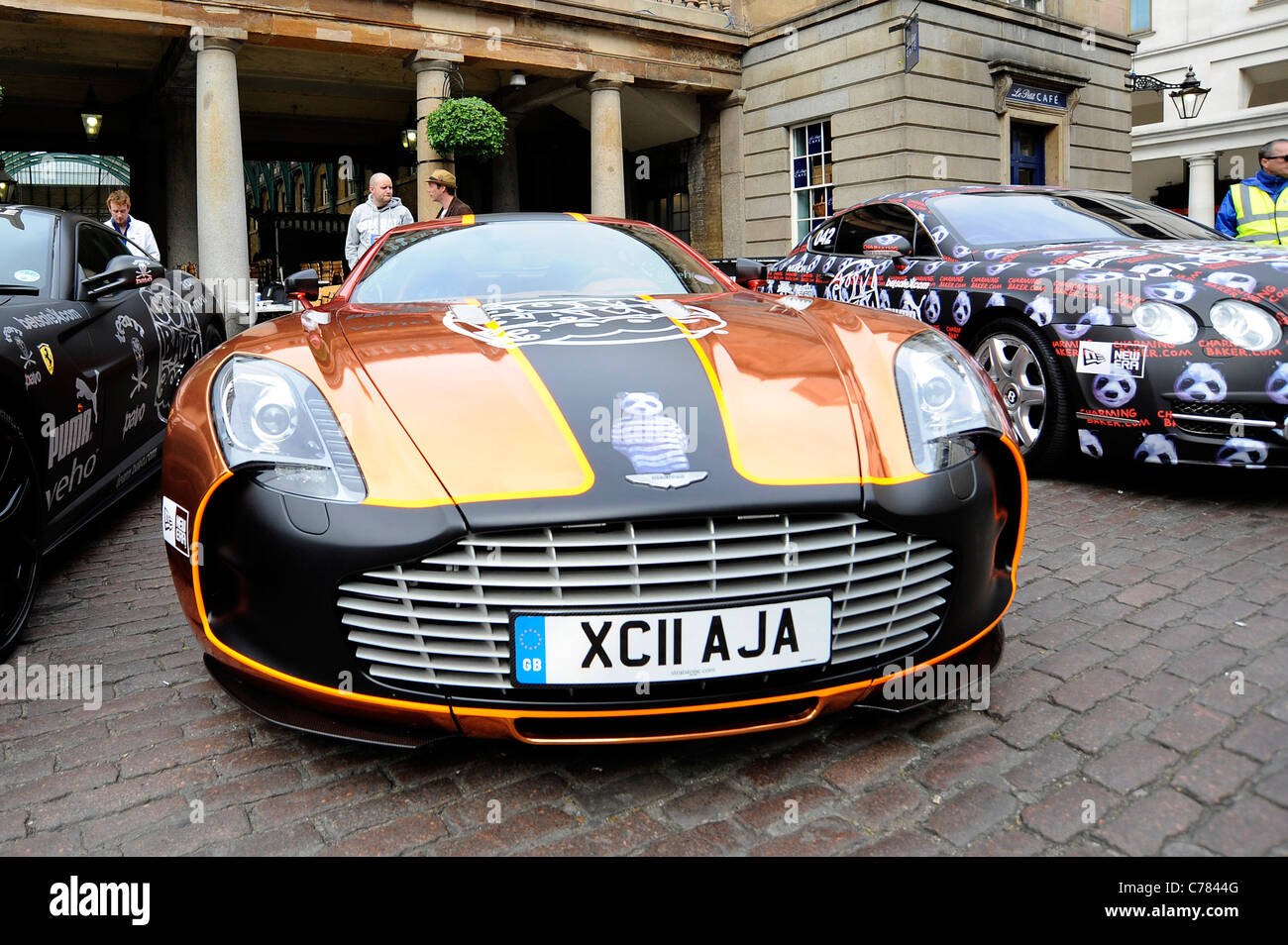 Voitures Super rallye Gumball 2011 à Covent Garden à Londres Banque D'Images