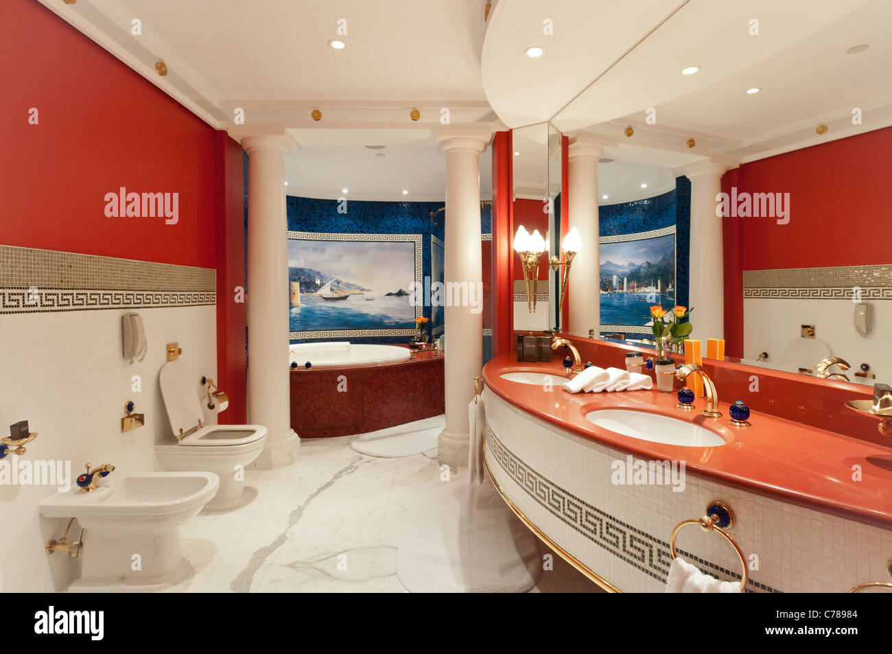 Burj Al Arab Hotel, salle de bain en suite 2004, Dubaï, Emirats Arabes Unis. Banque D'Images