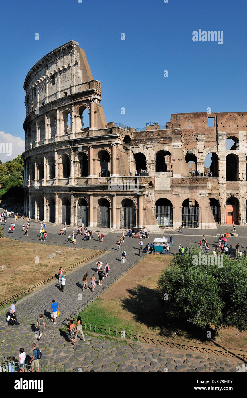 Rome. L'Italie. Le Colisée. Banque D'Images