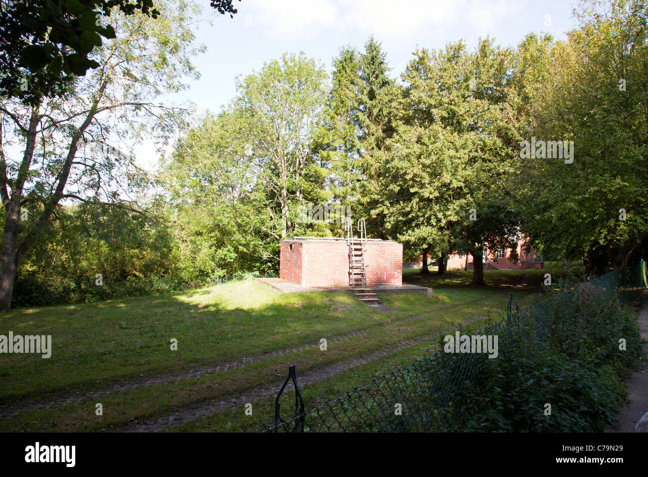 Louth, Lincolnshire, Angleterre, Hubbards Hills anglian water substation fosse de visite sous terre Banque D'Images