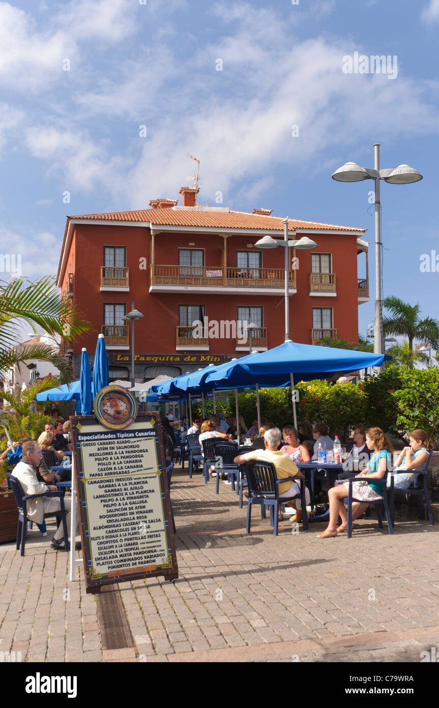 Café-terrasse, Puerto de la Cruz, Tenerife, Canaries, Espagne, Europe Banque D'Images