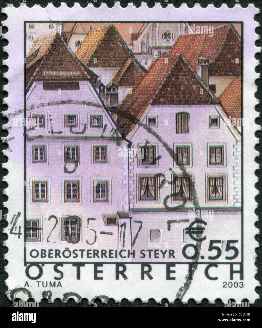 Autriche - 2003 : timbre imprimé en Autriche, montre une maison de ville de style gothique tardif, Steyr Banque D'Images