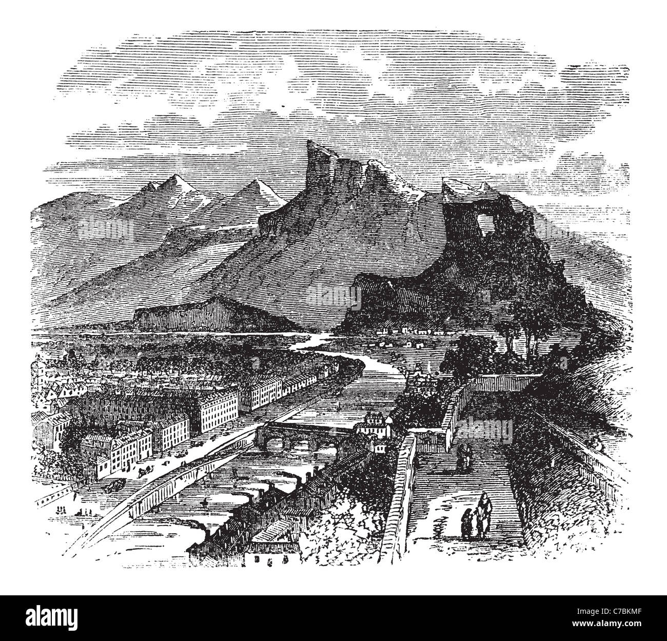 Vue de Grenoble, France vintage la gravure. Vieille illustration gravée de bâtiments et les montagnes, années 1890. Banque D'Images