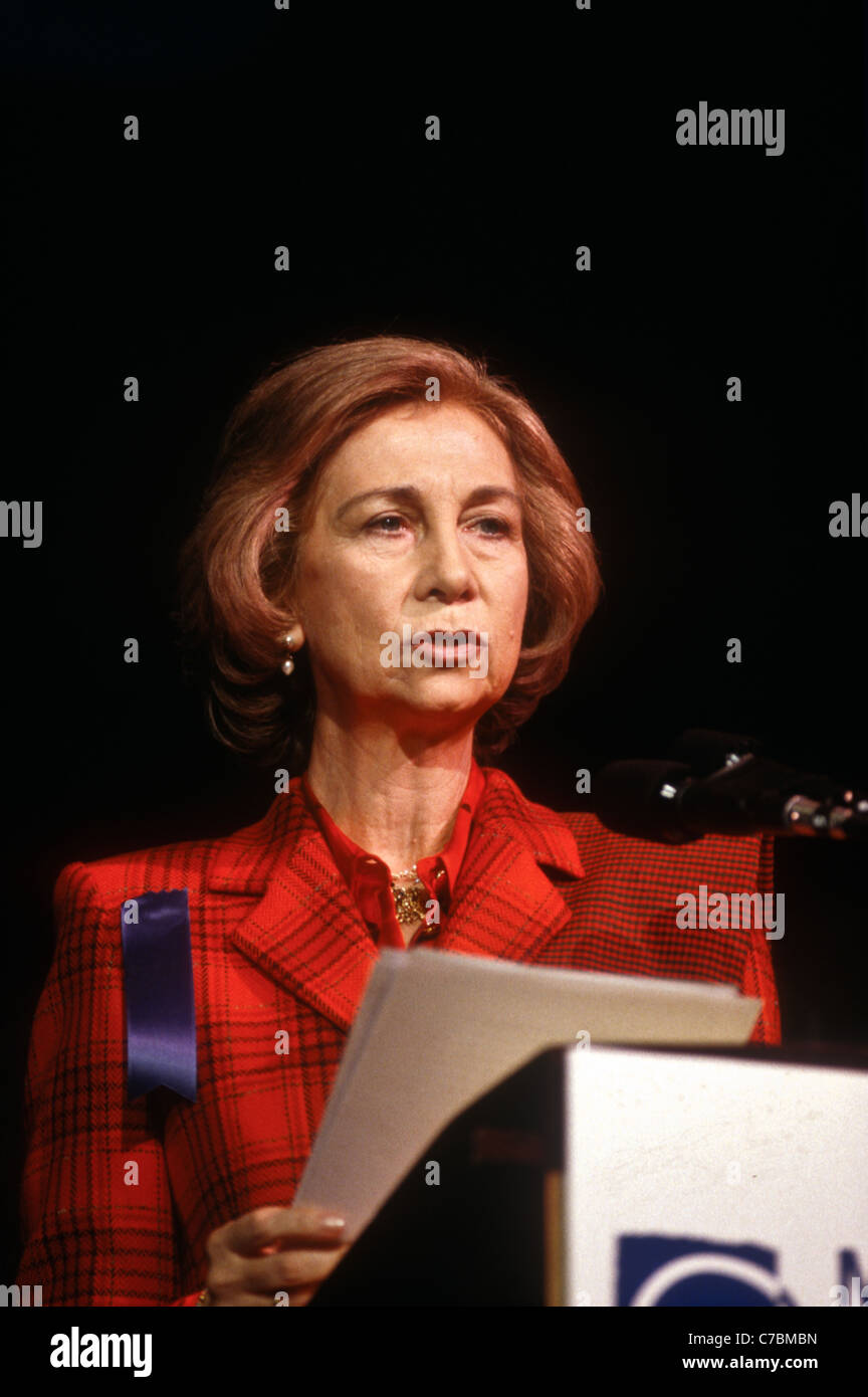 La Reine Sophie d'Espagne au Sommet du microcrédit, le 2 février 1997 à Washington, DC. Banque D'Images