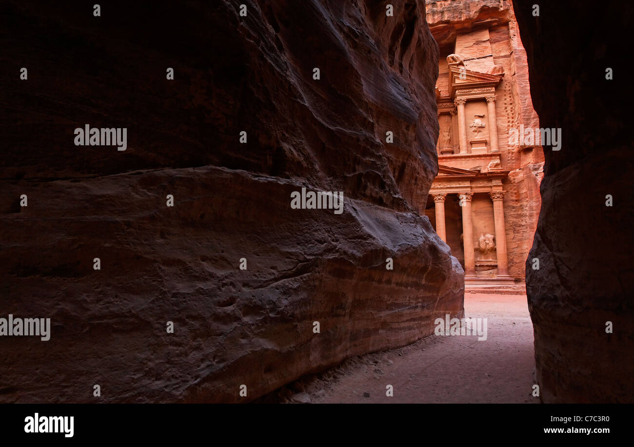 Un coup d'Al Khazneh, le Conseil du Trésor, de la Siq, Petra, Jordanie Banque D'Images