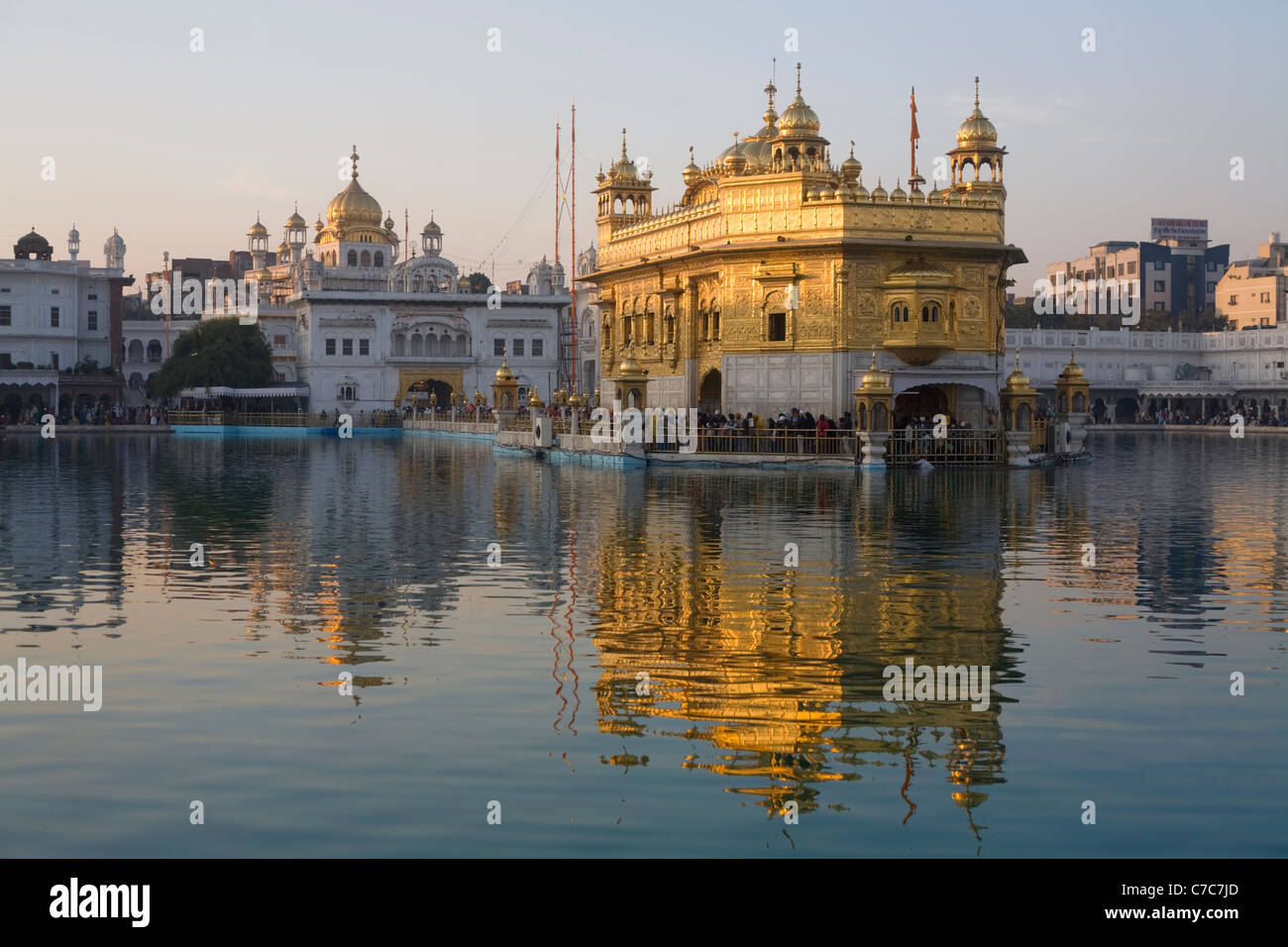 Le Temple d'or sikh de la ville d'Amritsar, Inde dans l'État du Punjab Banque D'Images