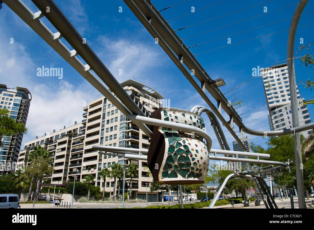 Espagne Barcelone l'architecture contemporaine dans le domaine du Forum. Parc Diagonal Mar (2003) conçu par Enric Miralles & Bendetta Banque D'Images