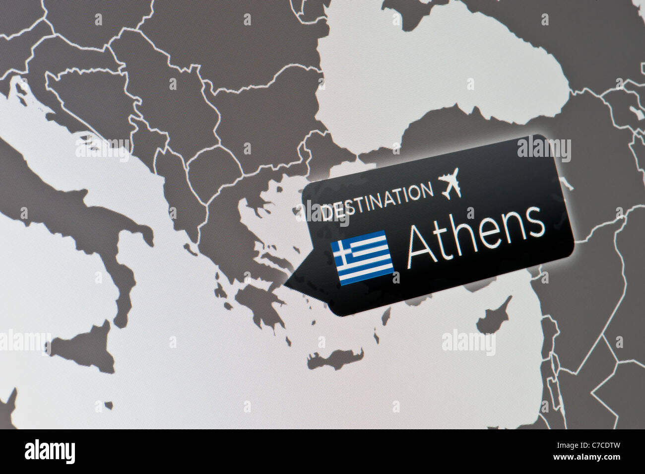 Un gros plan de l'écran d'un ordinateur indiquant l'emplacement de l'Aéroport International d'Athènes, Grèce. Banque D'Images