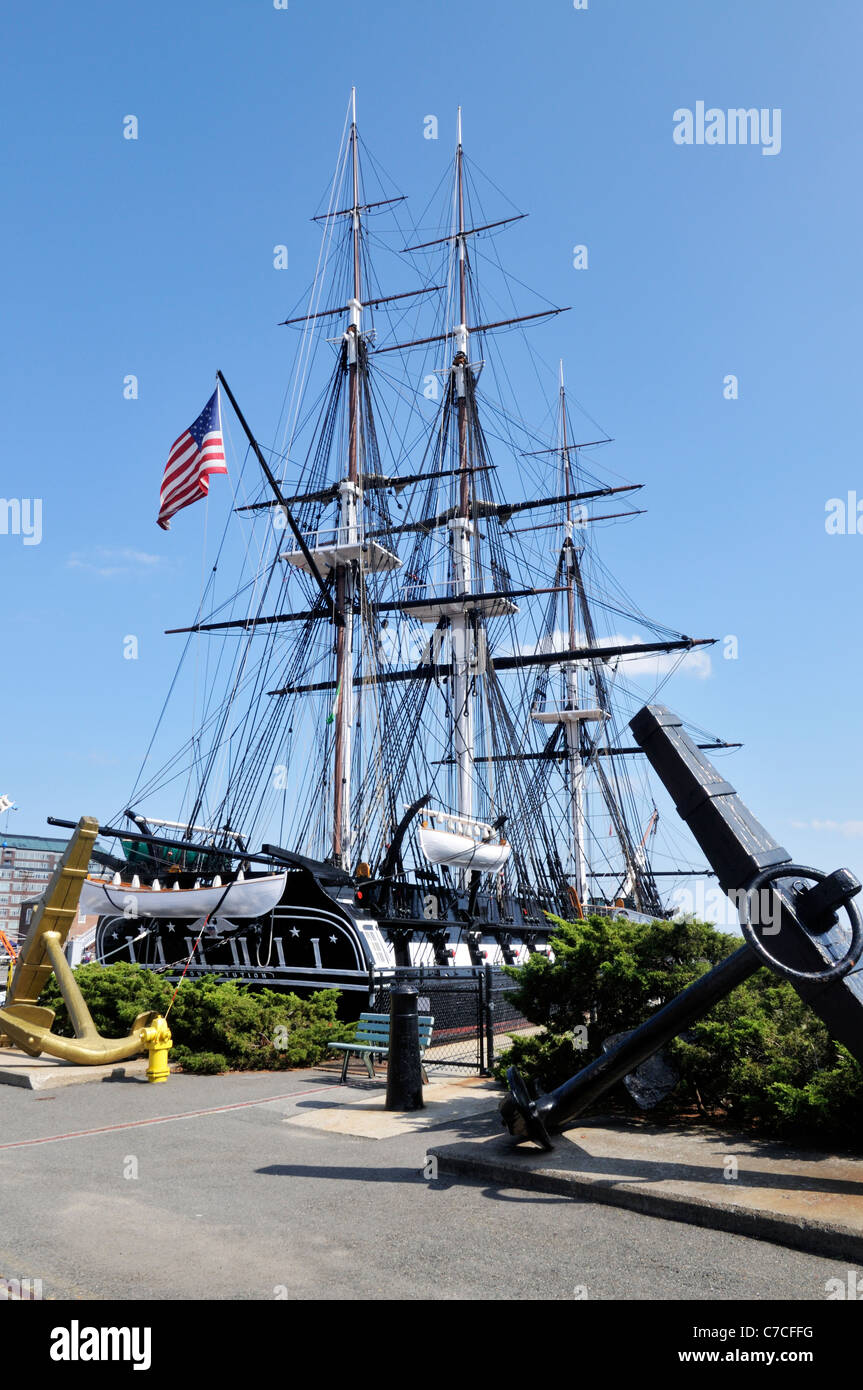 USS Constitution connue comme la plus ancienne Ironsides Old US Naval commandé le navire amarré au chantier naval de Charlestown Boston, Massachusetts. USA Banque D'Images