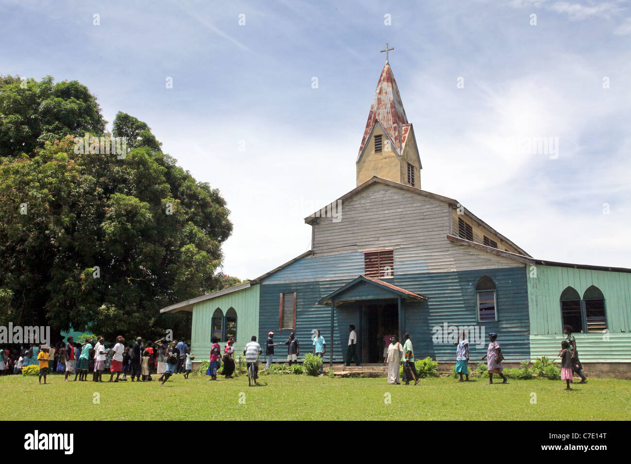 Après l'église du dimanche sur l'île de Bougainville, en Papouasie-Nouvelle-Guinée Banque D'Images