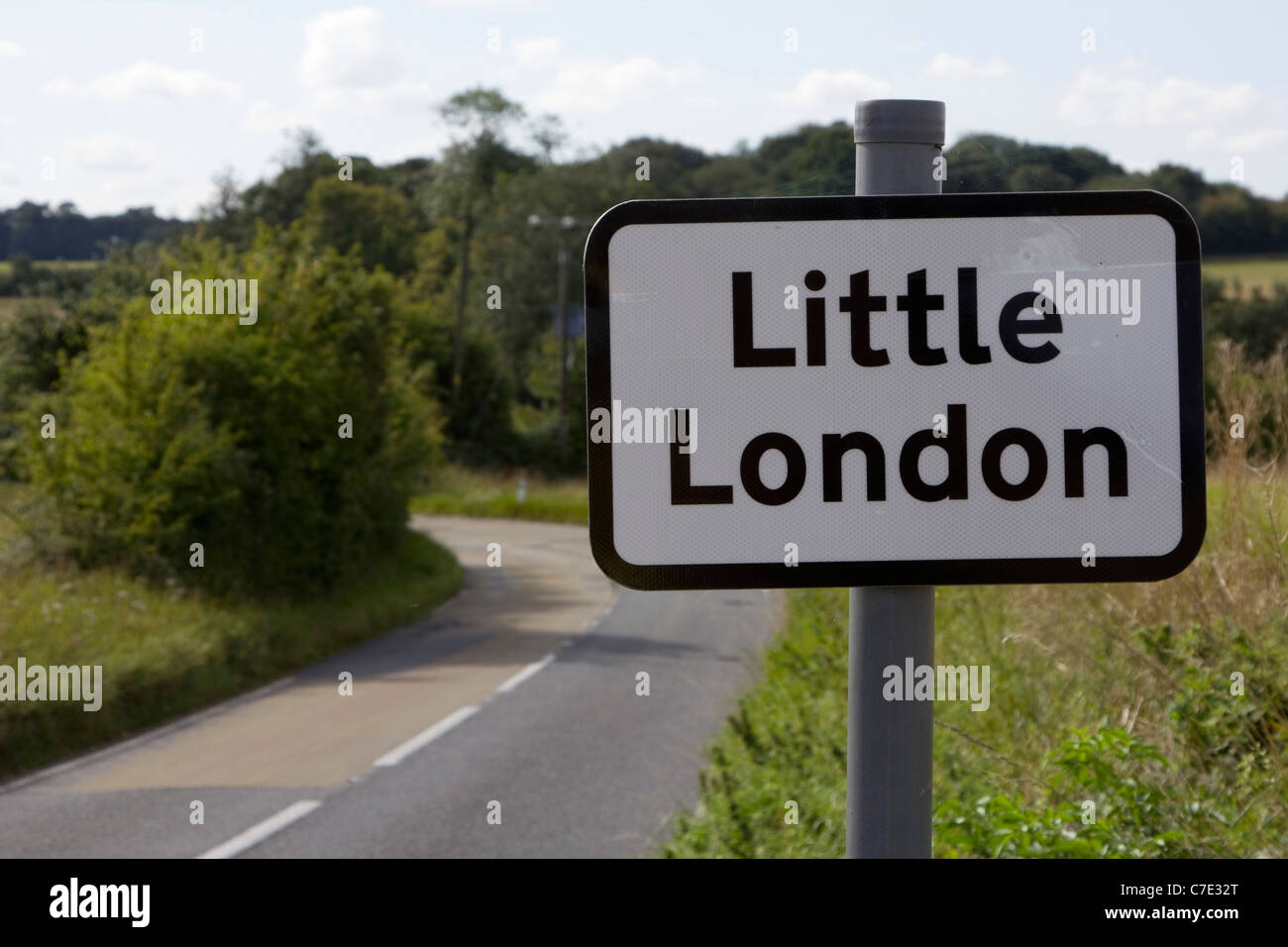 Poteau de signalisation pour little London England uk essex Banque D'Images