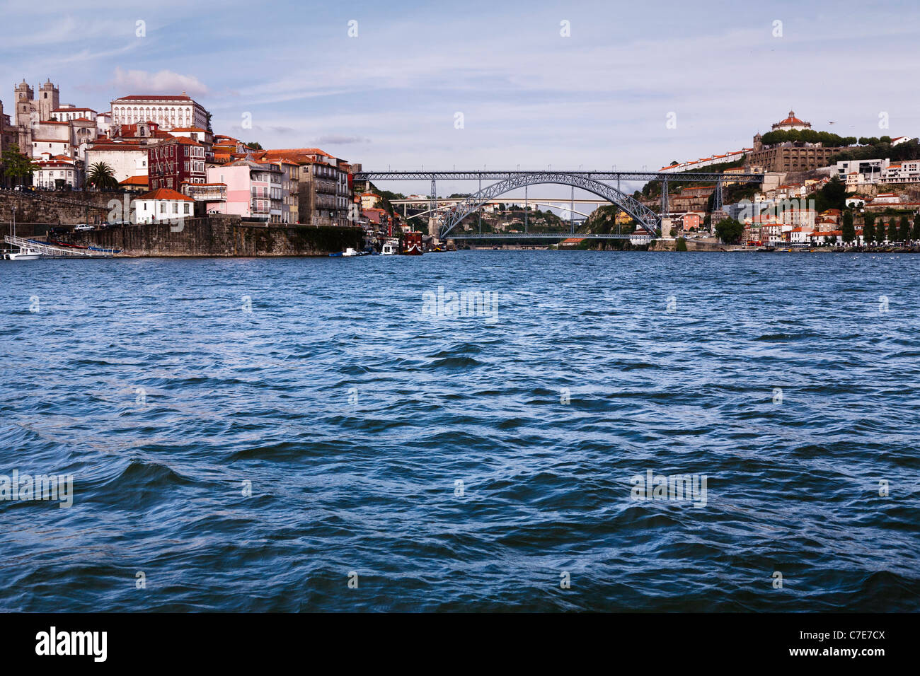 Ponte Dom Luis, pont construit par Gustave Eiffel en Porto, Douro Banque D'Images