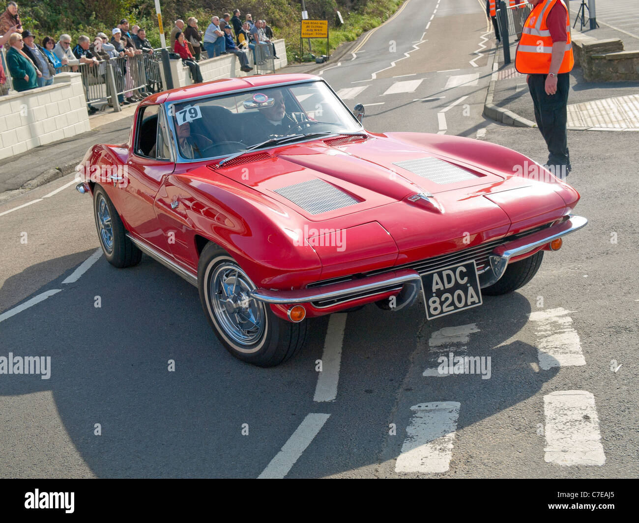 Une Corvette Stingray 1963 Voiture de sport américaine à un rassemblement à moteur historique en septembre 2011 à Marseille Cleveland UK Banque D'Images