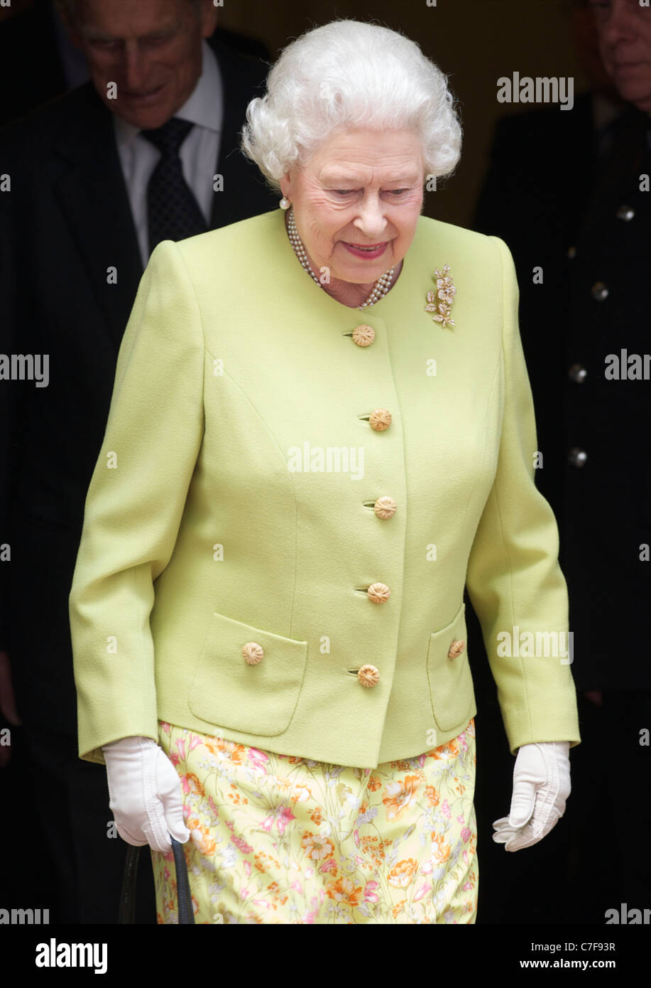 Son Altesse Royale la Reine et le duc d'Édimbourg quittent David et Samantha Cameron à côté de 10 Downing Street Banque D'Images