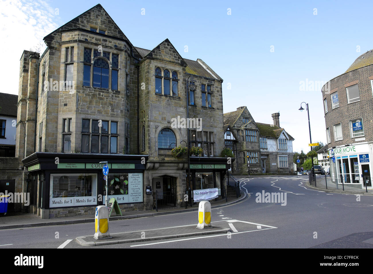 L'architecture d'époque dans High Street East Grinstead, West Sussex, Angleterre. Banque D'Images