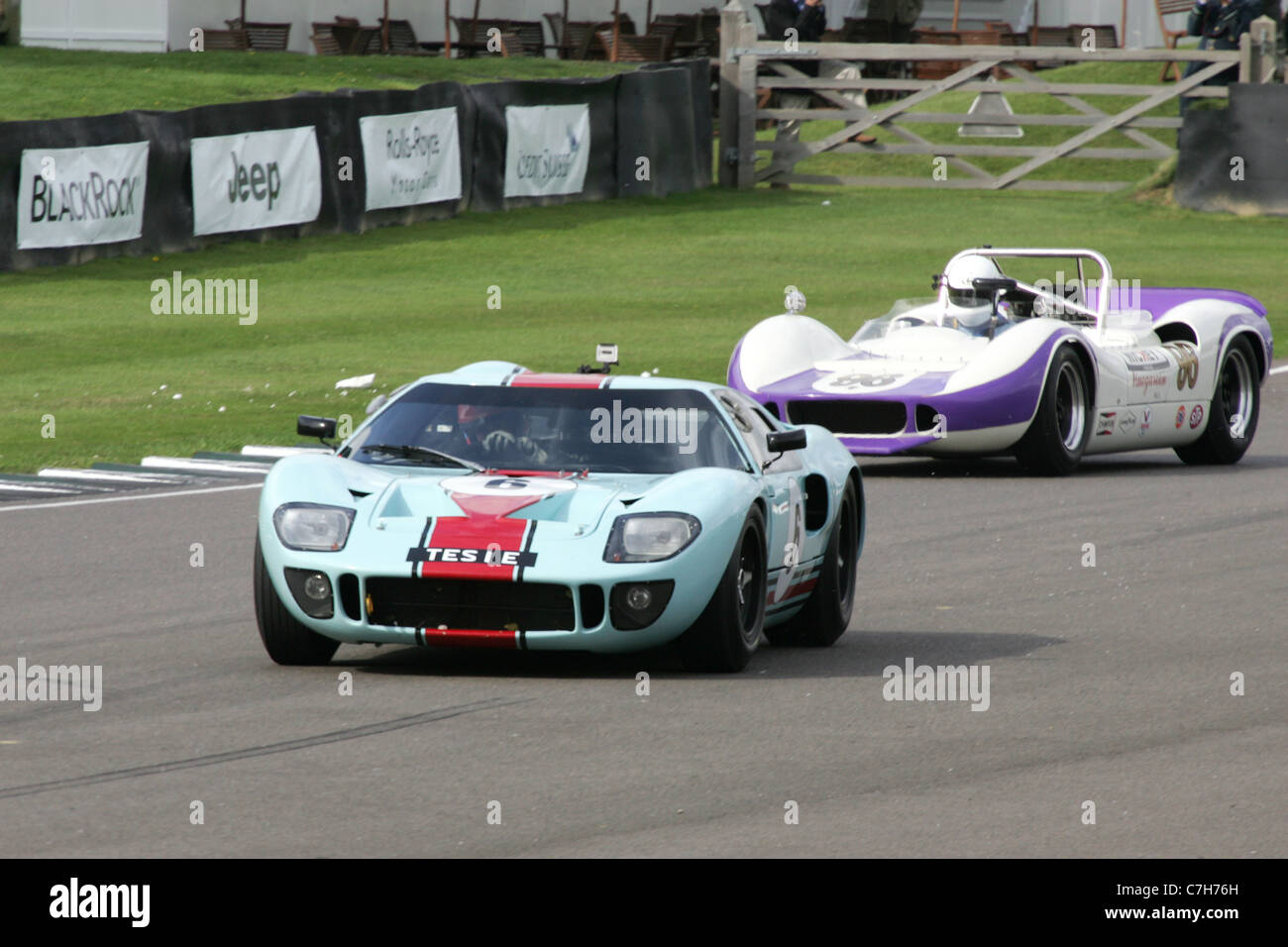 Course de moto historique au Goodwood Revival, West Sussex, UK. Banque D'Images