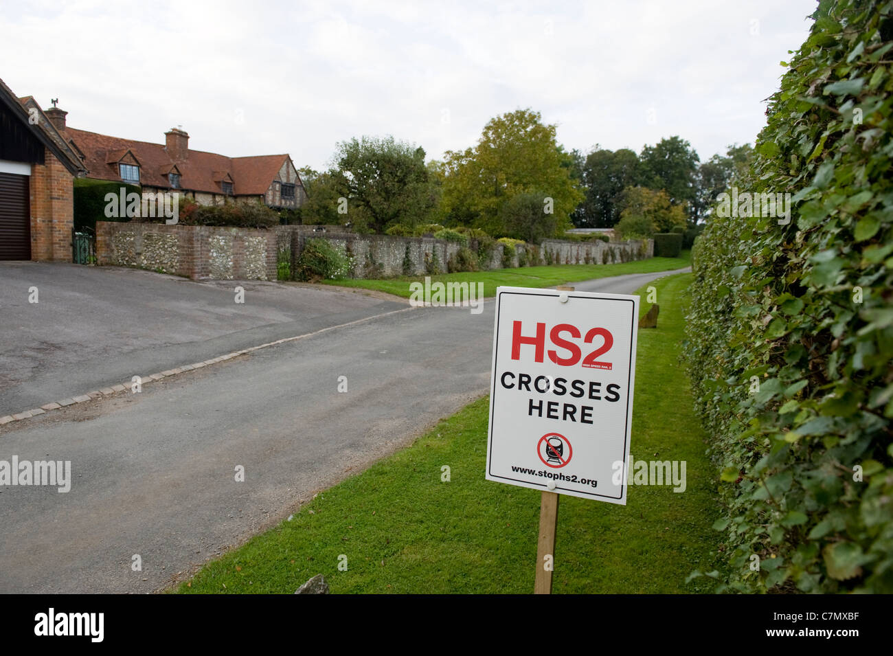 HS2 pancartes à Chapel ferme, Hyde, dans la Chilterns. Banque D'Images