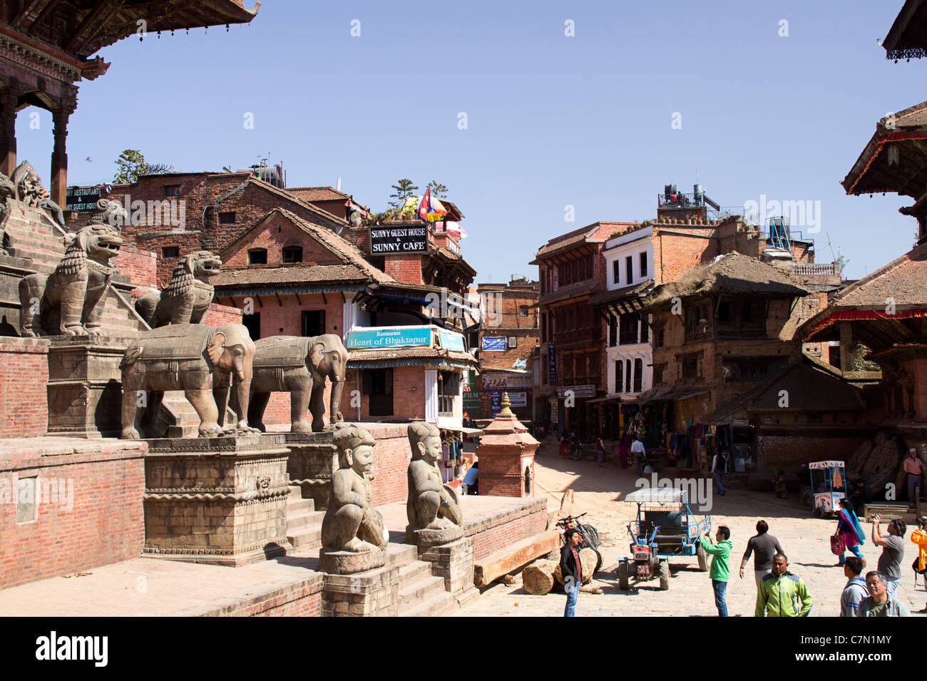 Carré avec un temple du Népal, Katmandou, Népal, Région du Centre Banque D'Images